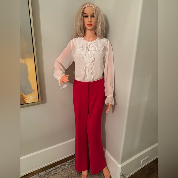 NWT GORGEOUS and the latest style - Beautiful Winter White Ruffled Blouse! - Picture 5 of 9